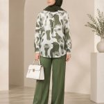 ست شومیز و شلوار زنانه طرح آفتابگردان (رنگ سبز زیتونی)